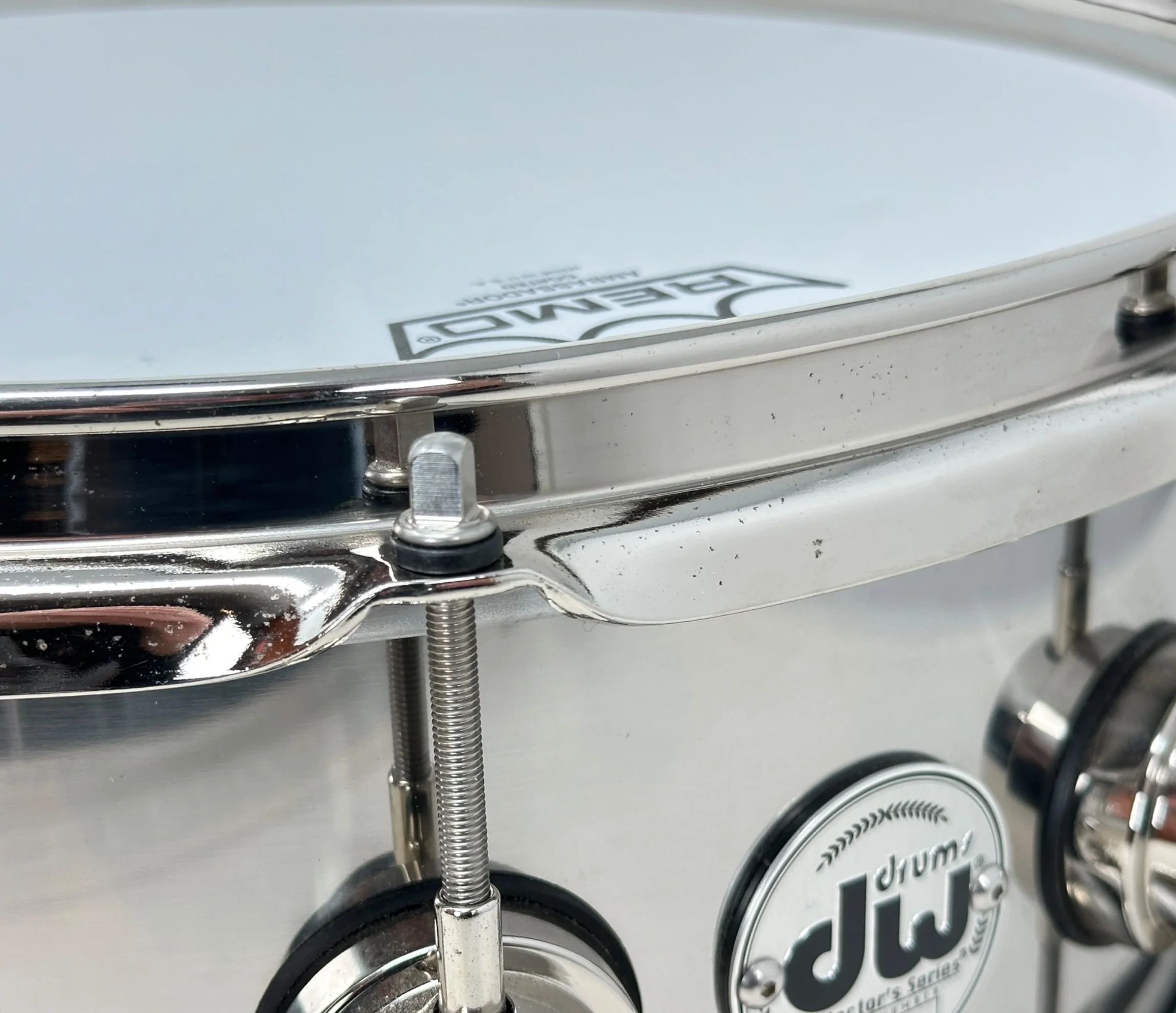 Pre Loved DW Collectors Series 14" x 5.5" Stainless Steel Snare Drum - Image 9
