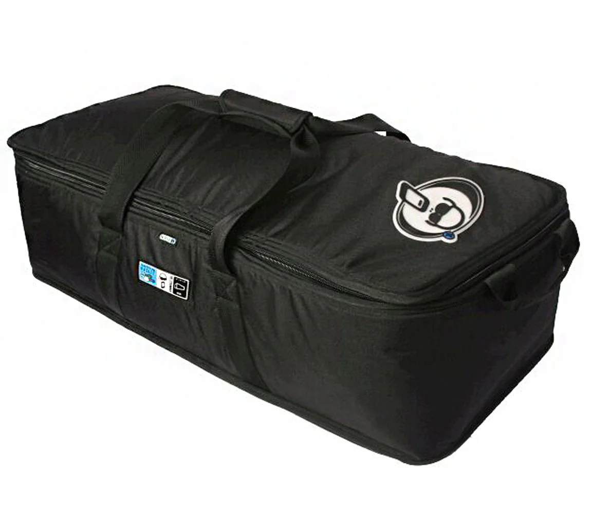 Protection Racket 30" X 11" X 7" + Zipped Pocket Hardware Bag