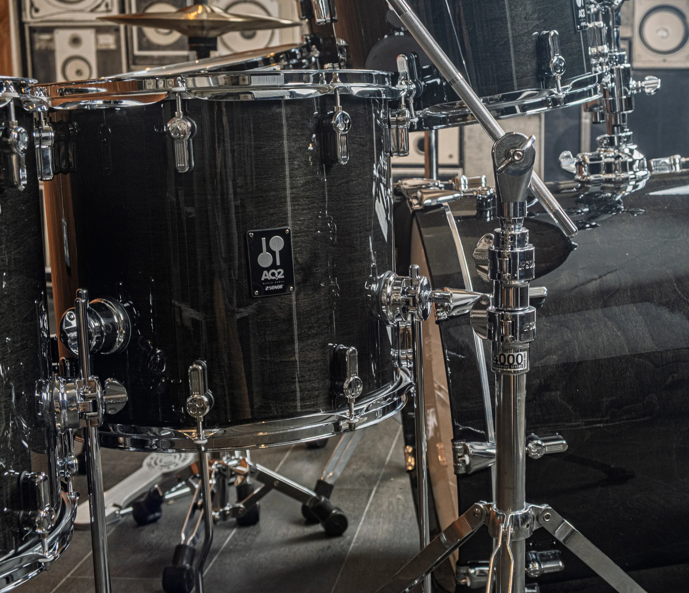 Sonor AQ2 Stage Set 5-Piece 22" Shell Pack in Transparent Satin Black - Image 2