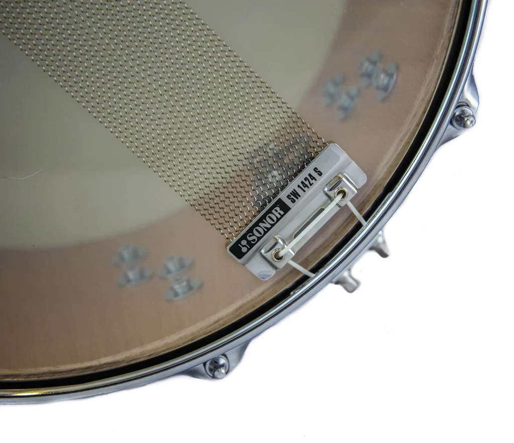 Sonor Vintage Series 14" x 5.75" Snare Drum in Vintage Red Oyster - Image 10